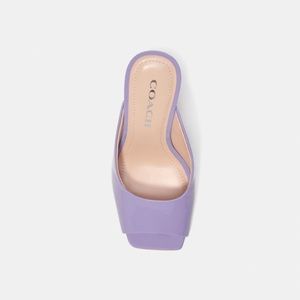 Purple COACH heals. Sz6.5 BRAND NEW!